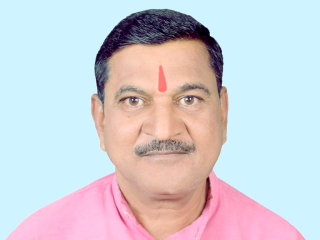 स्वतःमध्ये आणि समाजामध्ये परिवर्तन घडवण्यासाठी एकाच वेळी प्रयत्न करायला हवेत !