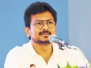 (म्हणे) ‘मी लोकांनी मंदिरात जाण्याविरुद्ध नाही, तर भेदभावाच्या विरोधात !’ – Udhayanidhi Stalin