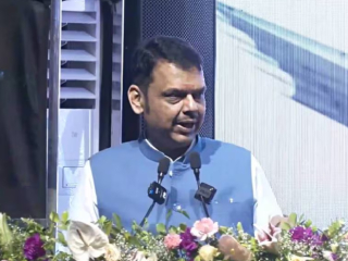 उत्पादन आणि मालवाहतूक क्षेत्रांत मोठ्या संधी ! – देवेंद्र फडणवीस, मुख्यमंत्री