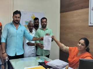 बकरी ईदच्या पार्श्वभूमीवर गोहत्येच्या विरोधात भोर (पुणे) येथे नायब तहसीलदार आणि पोलीस यांना निवेदन !