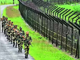 बॉर्डर गार्ड बांगलादेश आणि सीमा सुरक्षा दल यांच्यात होत आहेत चकमकी