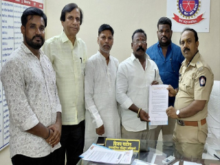 बकरी ईदच्या निमित्ताने सोलापूरमधील हिंदुत्वनिष्ठ संघटनांचे प्रादेशिक परिवहन अधिकार्‍यांना निवेदन !