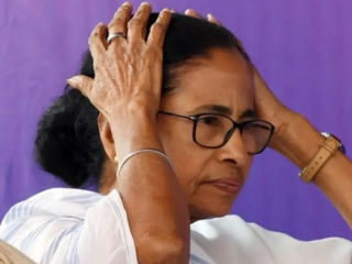 FIR Against Mamata Banerjee : बंगालच्या माजी मुख्यमंत्री ममता बॅनर्जी यांच्या विरोधात एका वर्षानंतर सिलीगुडी सायबर पोलीस ठाण्यात गुन्हा नोंद !