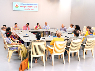 महर्षि अध्यात्म विश्वविद्यालयाच्या वतीने प्रथमच आयोजित केलेले आणि गुरुकृपेने यशस्वी झालेले ‘संगीताद्वारे आध्यात्मिक उन्नती’, हे २ दिवसांचे चर्चासत्र !