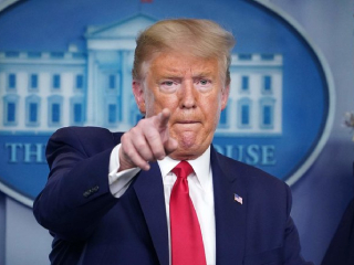 Trump Warns Iran : आमच्या सैनिकांना हात जरी लावला, तरी युद्ध पेटेल !