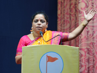 धर्माचरणानेच ‘लव्ह जिहाद’ला आळा घालणे शक्य ! – सद्गुरु स्वाती खाडये, धर्मप्रचारक, सनातन संस्था