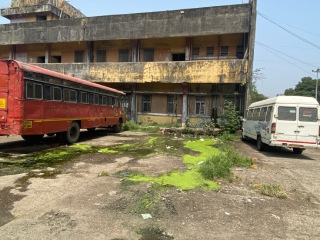 पनवेल बसस्थानकाच्या नवीन बांधकामाविषयी प्रशासन अद्याप उदासीन !