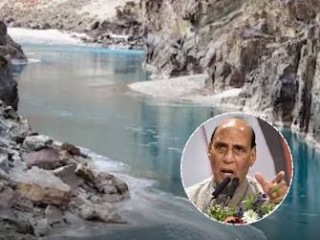 आतंकवाद्यांच्या पाठीराख्यांना सिंधु नदीचे पाणी मिळणार नाही ! : Defence Minister Rajnath Singh