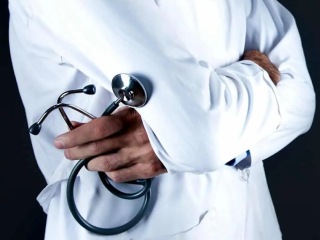 Karnataka Fake Doctors : दावणगेरे (कर्नाटक) जिल्ह्यात ४० बनावट डॉक्टर आढळले !