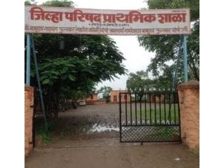 शिक्षिकेच्या स्थलांतरावरून सोनुर्ली शाळा आजपासून बंद ठेवण्याची ग्रामस्थांची चेतावणी