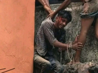 बांगलादेशात धर्मांध मुसलमानांकडून एकाच हिंदु कुटुंबातील चौघांची हत्या