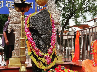 प्रशासनाचा हिंदुद्रोह जाणा !