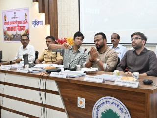 आषाढी वारीत यावर्षीही ‘विशेष दर्शन सुविधा’ बंद ! – जयकुमार गोरे, पालकमंत्री