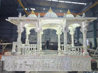 संतश्रेष्ठ ज्ञानेश्वर माऊलींच्या आषाढी वारी पालखी सोहळ्यासाठी नवीन चांदीचा रथ !