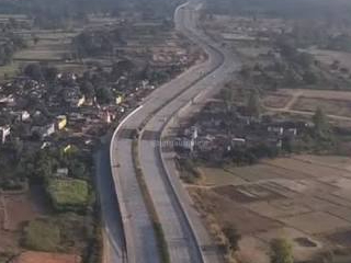 बेळगाव-गोवा मार्गावरील खानापूर ते अनमोडपर्यंतच्या रस्त्याच्या दुपदरीकरणाचे काम अद्याप अपूर्ण