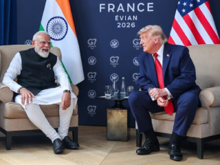 अमेरिकेचे राष्ट्राध्यक्ष डॉनल्ड ट्रम्प यांच्या स्तुतीसुमनांचा अर्थबोध 