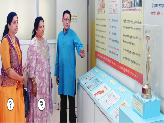 कोल्हापूर येथील डॉ. अश्विनी माळकर आणि श्रीमती शीलाताई माने यांनी दिली सनातनच्या आश्रमाला सदिच्छा भेट !