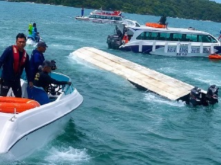 Vietnam Boat Tragedy : व्हिएतनाममधील समुद्रात नौका उलटून भारतीय पर्यटकांसह १५ जणांचा मृत्यू