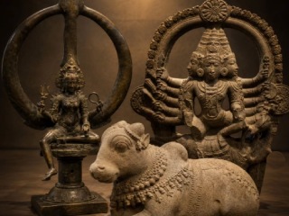 भारतातून चोरलेल्या ३ प्राचीन मूर्ती ऑस्ट्रेलिया सरकार भारताला परत करणार !