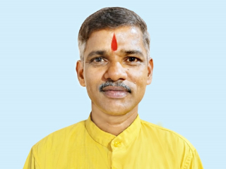 गुरूंना अपेक्षित अशी भावपूर्ण आणि परिपूर्ण सेवा होण्यासाठी झोकून देऊन प्रयत्न करणारे दापोली (जिल्हा रत्नागिरी) येथील श्री. शांताराम मांडवकर !