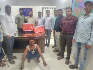 उल्हासनगर येथे घरफोडी करणार्‍या धर्मांधाला अटक; १० लाख ९० सहस्र रुपयांचे दागिने जप्त !