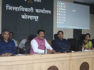 पुरातत्त्व विभागातील संबंधितांविरुद्ध गुन्हे नोंदवा ! – हिंदुत्वनिष्ठांची मागणी