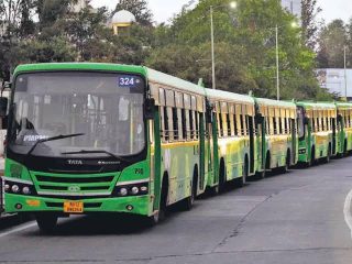 पुणे महापालिकेची विशेष सर्वसाधारण सभा १० घंटे चालूनही पुणेकरांचे प्रश्न अनुत्तरितच !