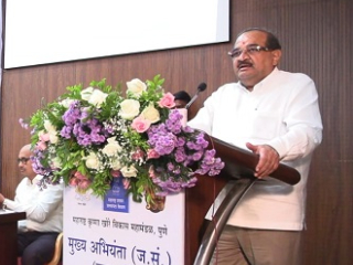 जलसंपदा विभागाकडून शेतकर्‍यांशी संबंधित सर्वच प्रक्रिया ऑनलाईन करणार ! – डॉ. राधाकृष्ण विखे पाटील, जलसंपदामंत्री