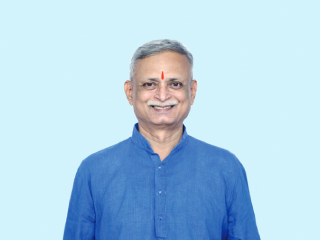 ಆಧುನಿಕ ವೈದ್ಯ (ಡಾ.) ದುರ್ಗೇಶ್ ಸಾಮಂತ